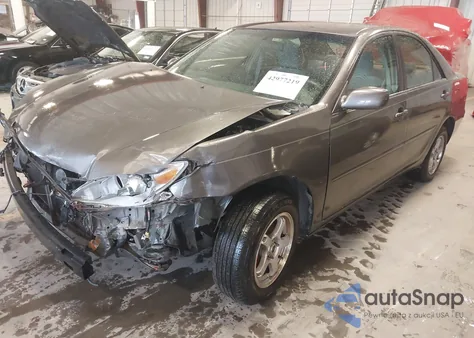2004 Toyota Camry Le из США, поврежденный, VIN 4T1BE32K14U852765